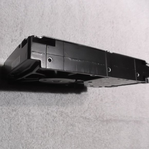 Seagate IronWolf NAS ST4000VN008 2DR166-500 4TB SATA 3.5" Hard Drive - Picture 3 of 3